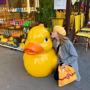 Meet your Posher, Kim